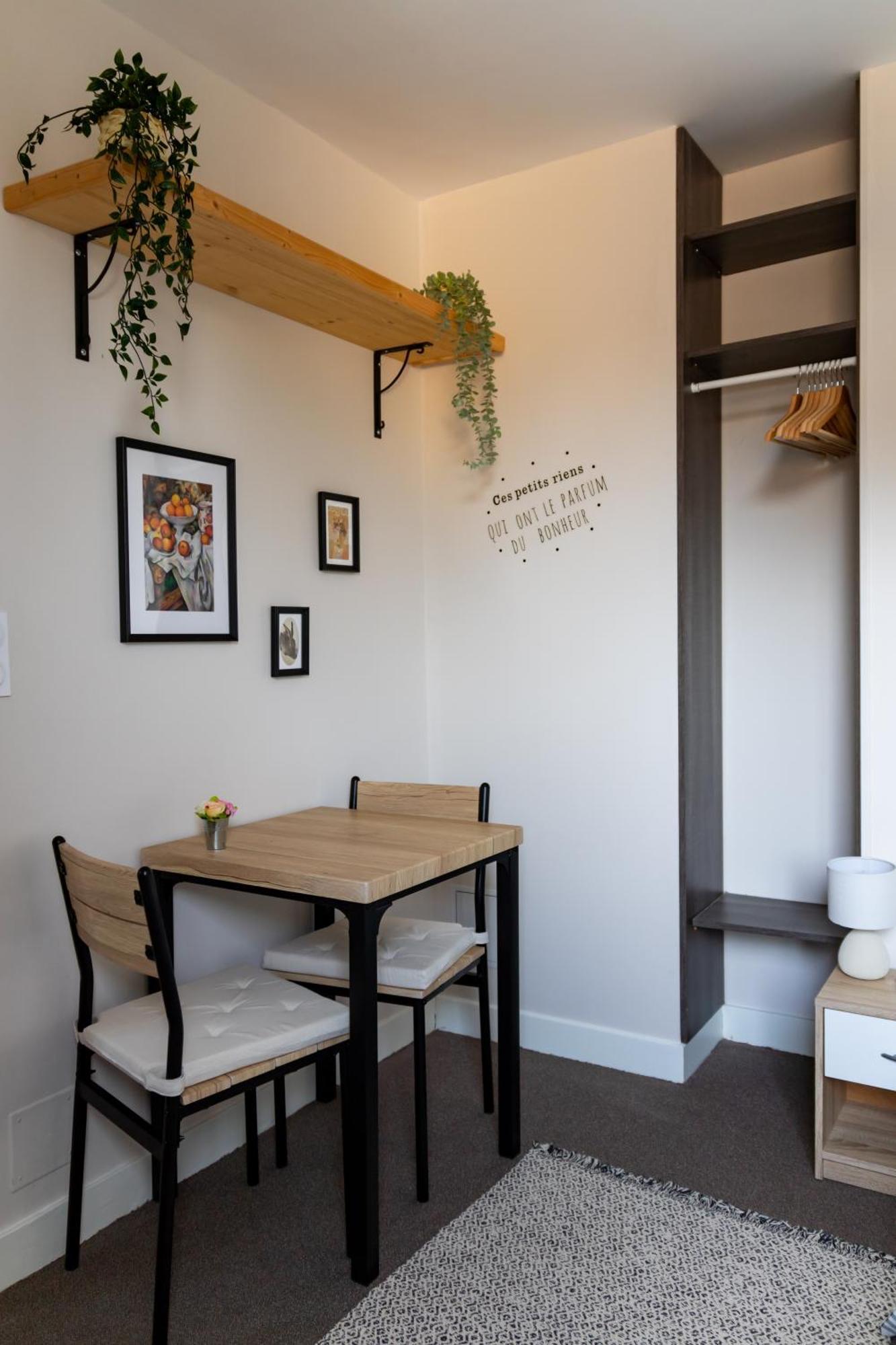 ホテル Les Tourterelles ヴァンドーム 部屋 写真