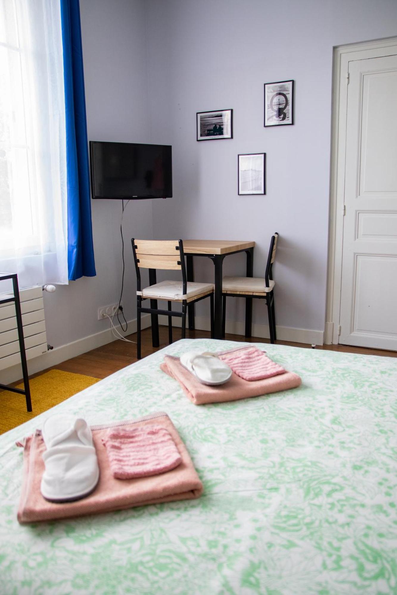 ホテル Les Tourterelles ヴァンドーム 部屋 写真