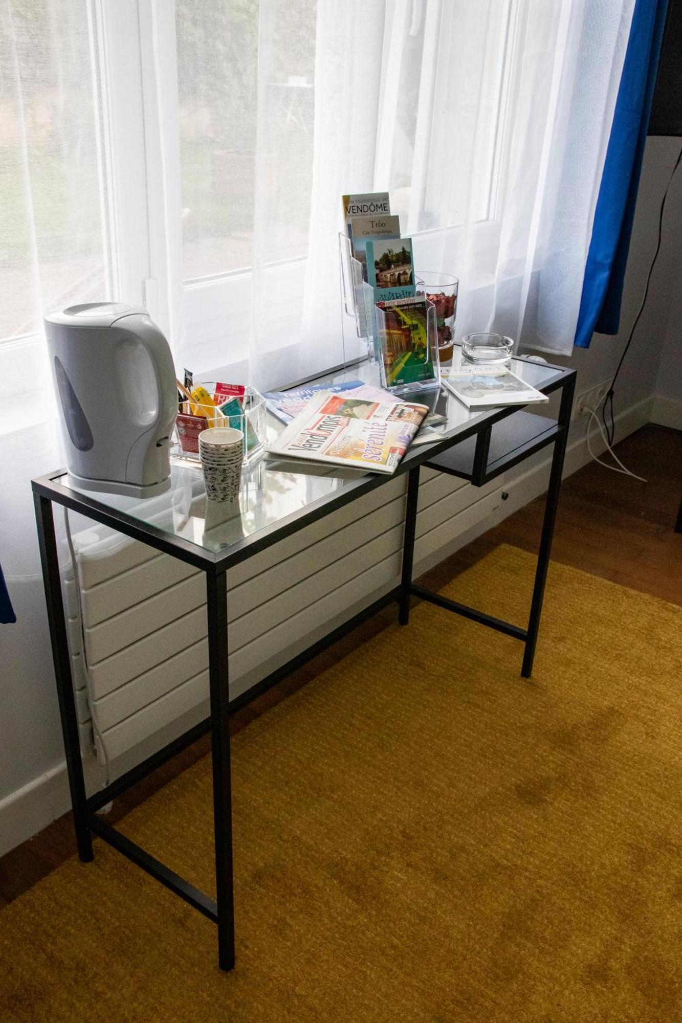 ホテル Les Tourterelles ヴァンドーム 部屋 写真